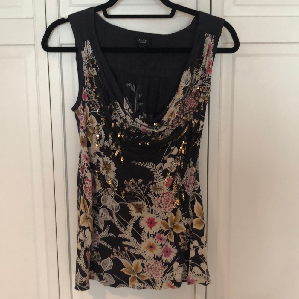 Deletta top with gold sequins